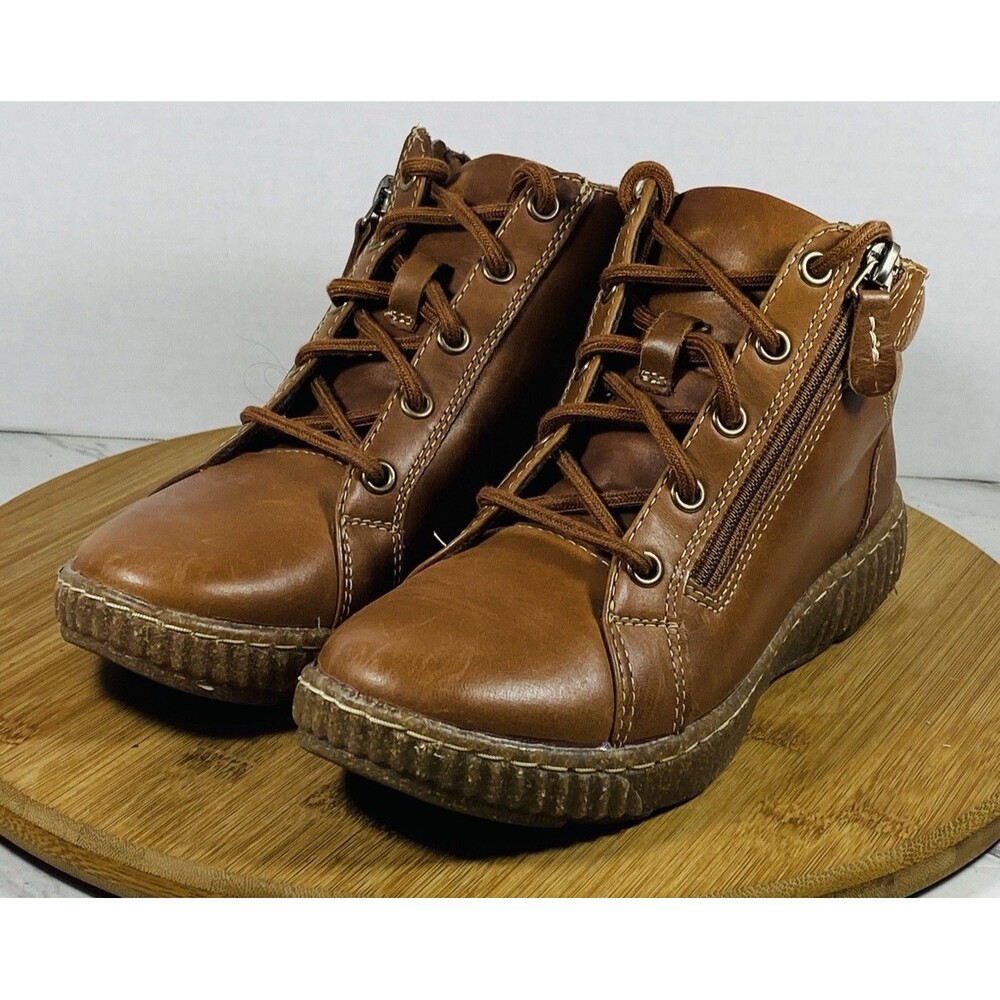 Clarks Collection Leather Lace-Up Boots Caroline Park Tan 5.5M